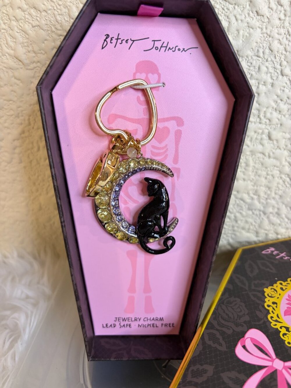 Betsey Johnson Black Cat Moon Bag Charm Keychain Rhinestone Coffin Box NWT